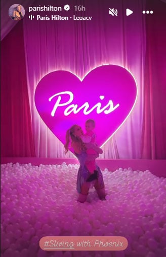 Paris Hilton calls in his birthday with star -studded bash at home