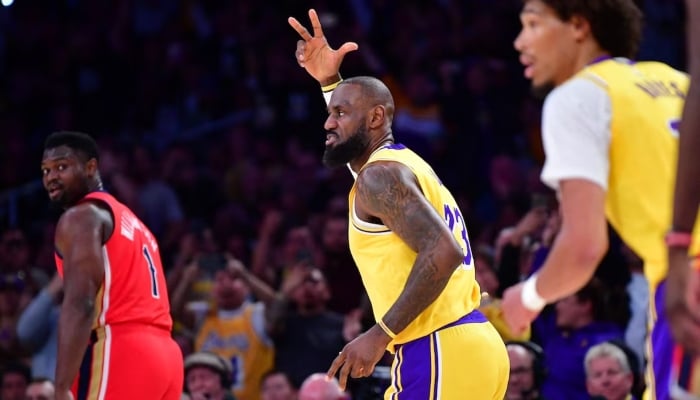 Los Angeles Lakers tip LeBron James (23) responds after scoring a three -point basket and registration of 50,000 career NBA points against against against New Orleans Pelicans in the first half in Crypto.com Arena, Los Angeles, California, USA, March 4, 2025 -Reuters