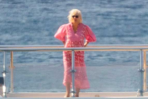 Queen Camilla: Photo curtesy mirror