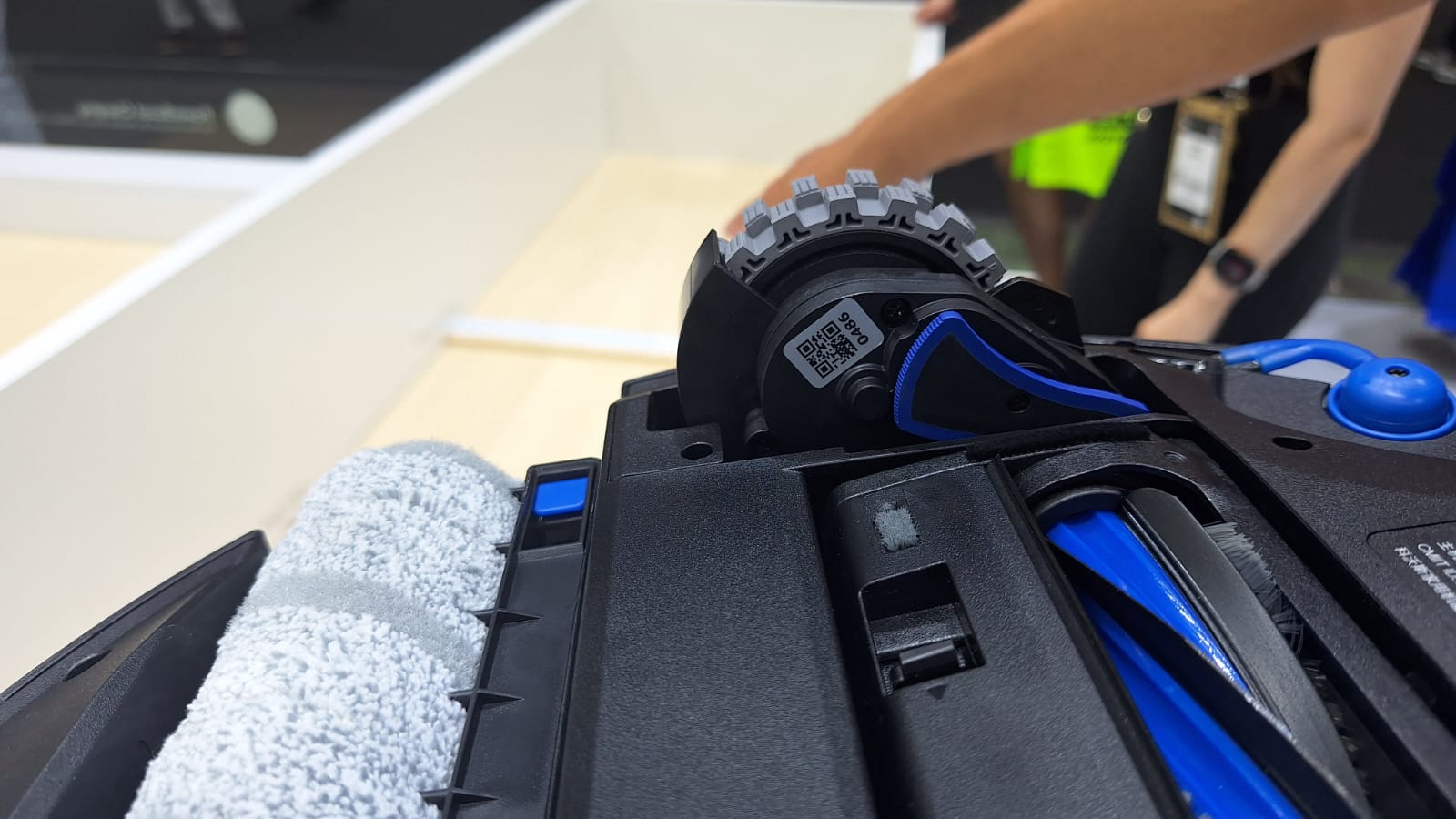 Deebot X11 Omnicyclone Robot Vacuum