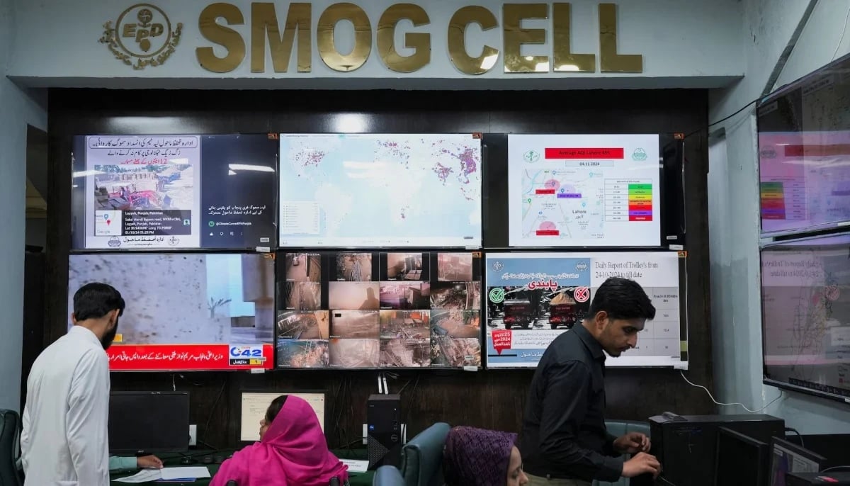 Monitor screens show the smog situation at the smog cell of the Environmental Protection and Climate Change Department in Lahore. — Reuters/File