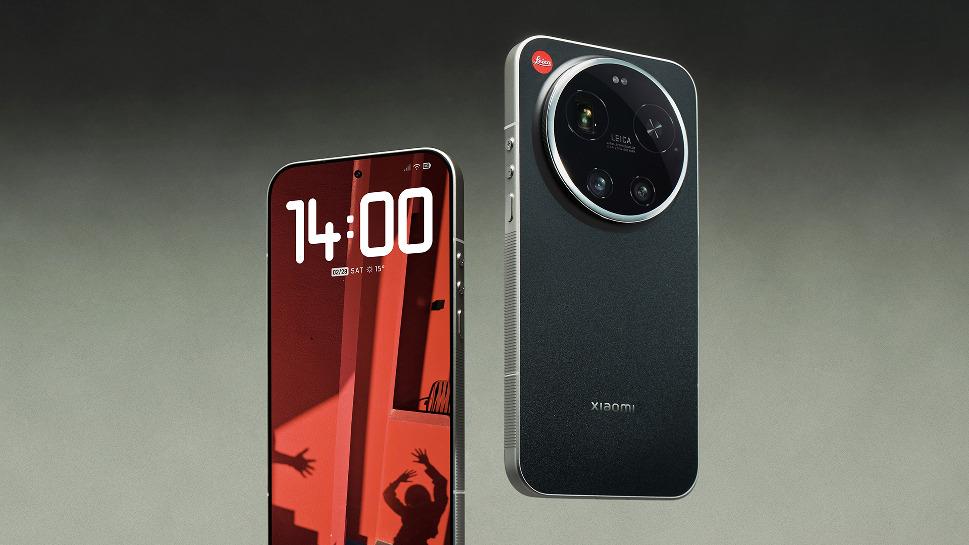 Front and back view of Leica Leitzphone on a green gradient background