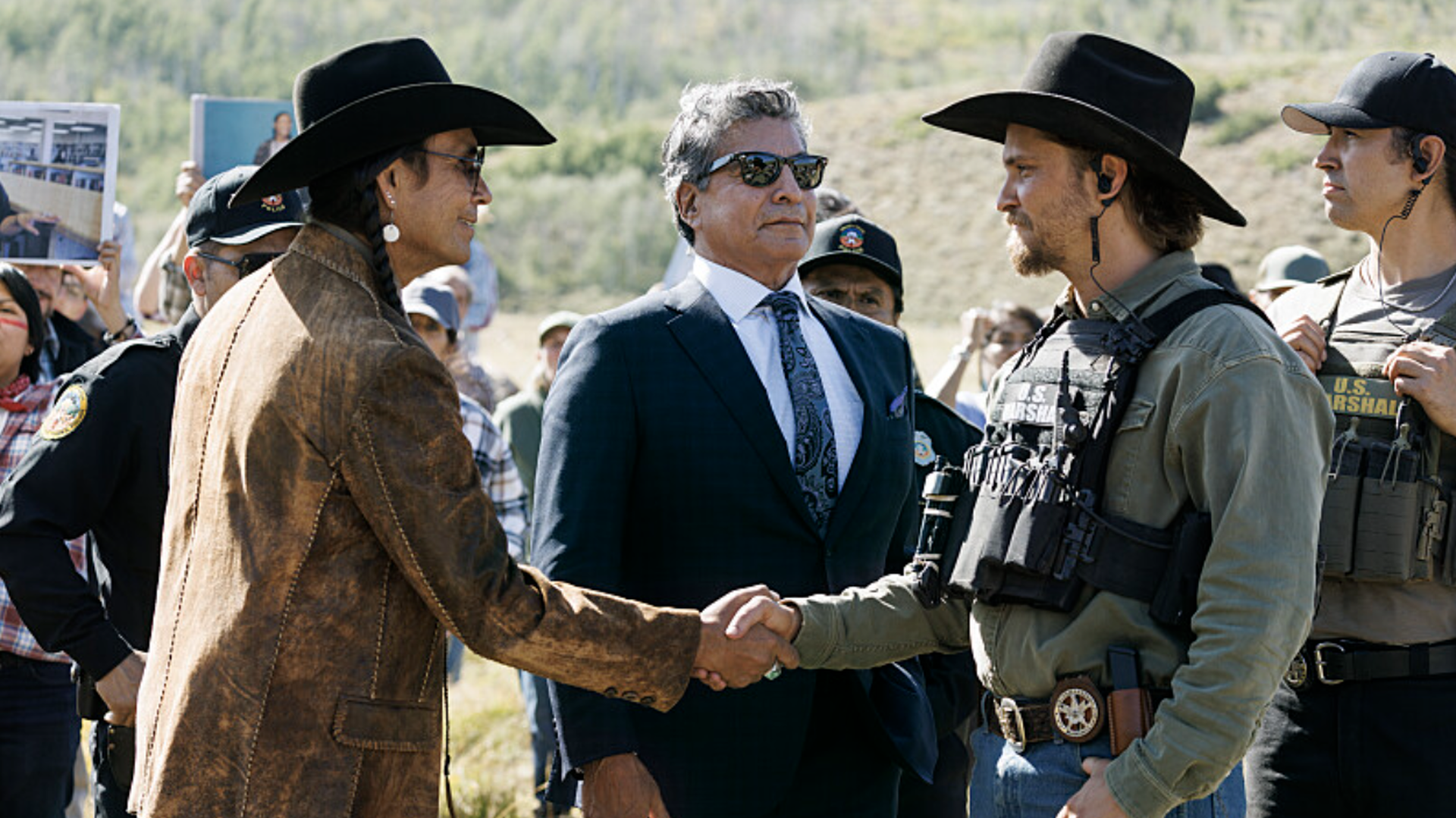 Mo Brings Plenty as Mo, Gil Birmingham as Thomas Rainwater and Luke Grimes as Kayce Dutton in Marshals