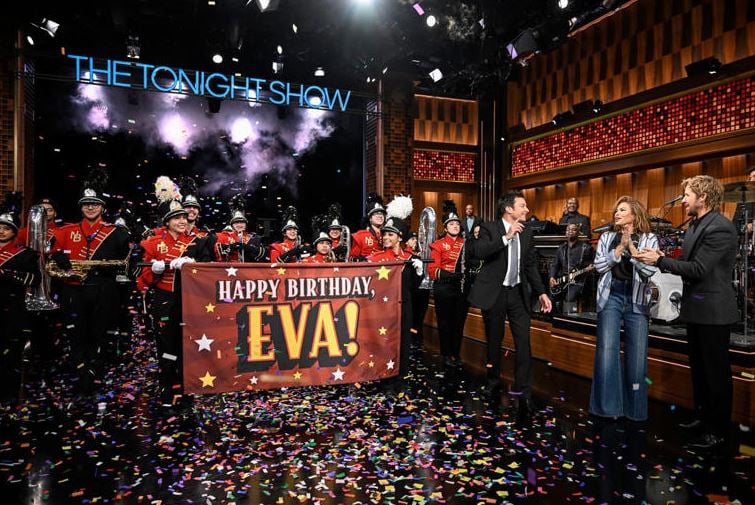 Ryan Gosling makes Eva Mendes' birthday unforgettable in rare public appearance