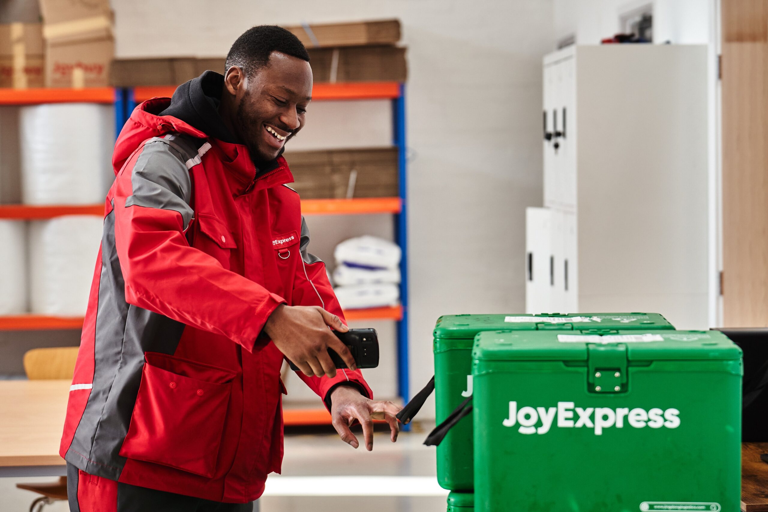 Advertisement images of Joybuy deliveries