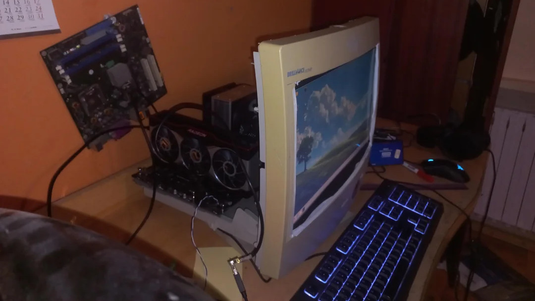 PC built in an old CRT monitor that shows the inside from the side