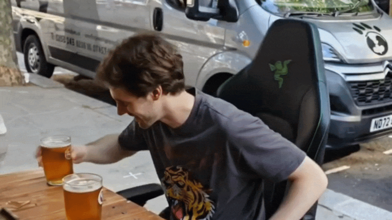 Telephone editor Axel Metz flies into the air on a gaming chair in this AI-generated AI clip.
