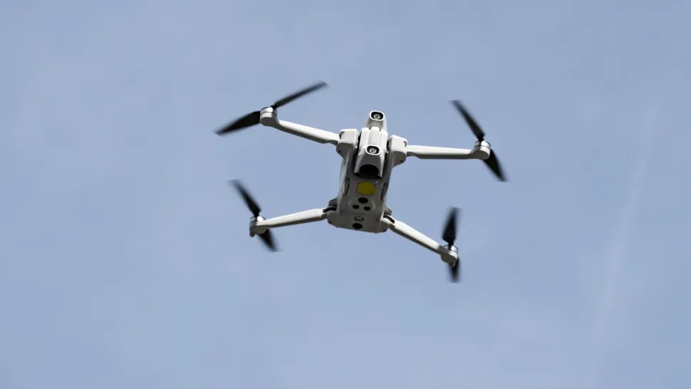 Insta360's Antigravity drone flies
